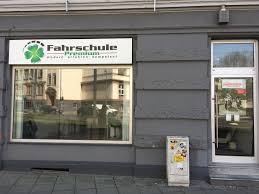 Read more about the article Führerschein Premium Kurs